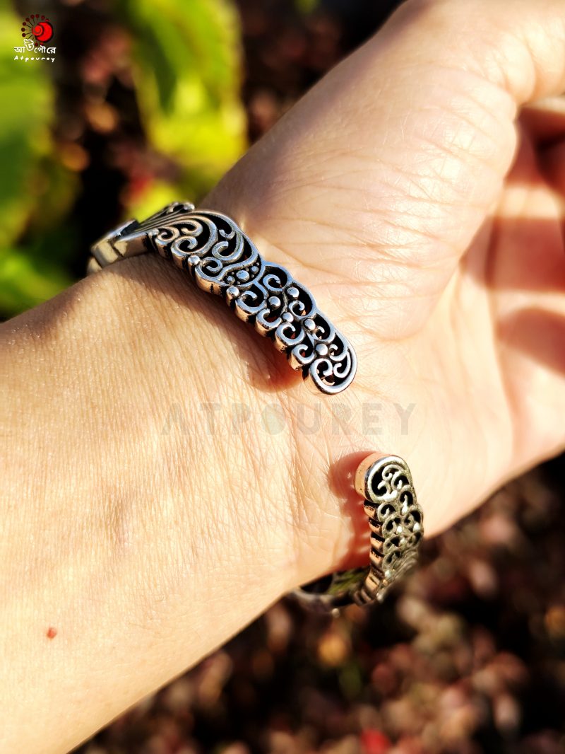 Adjustable Silver Bracelet - Image 4