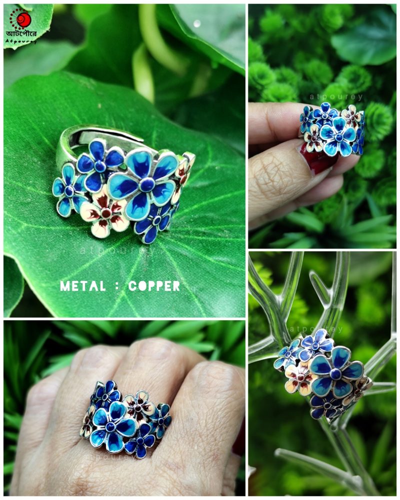 Style with Silver Rings Flower