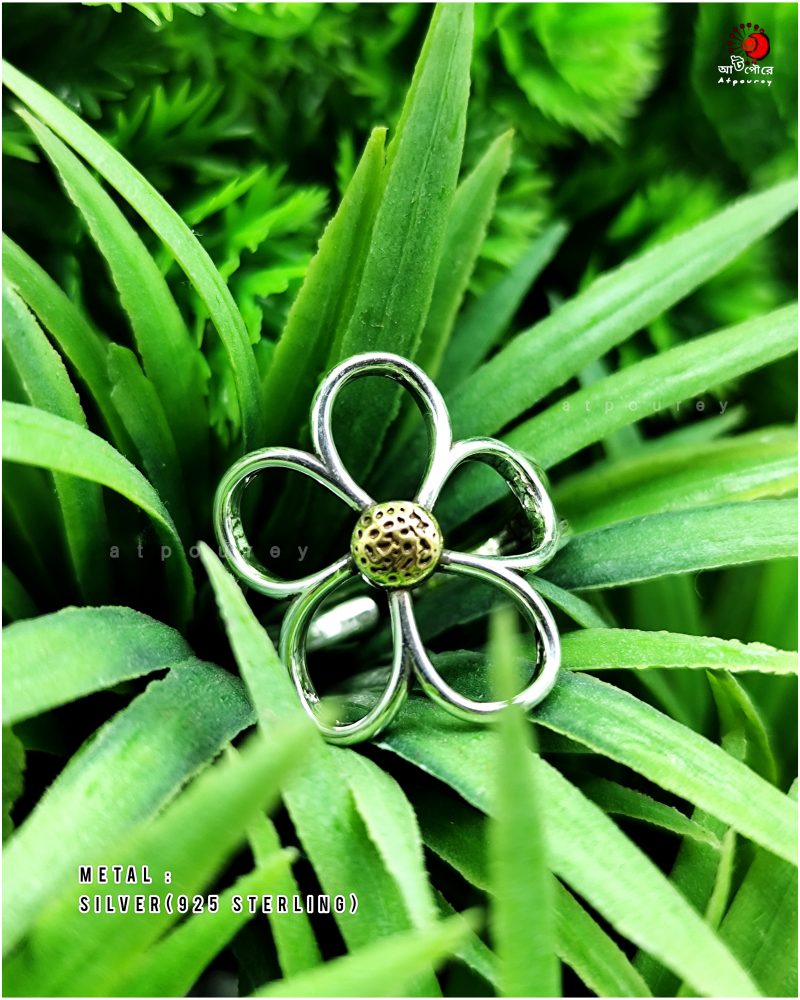 Style with Silver Rings Flower - Image 3