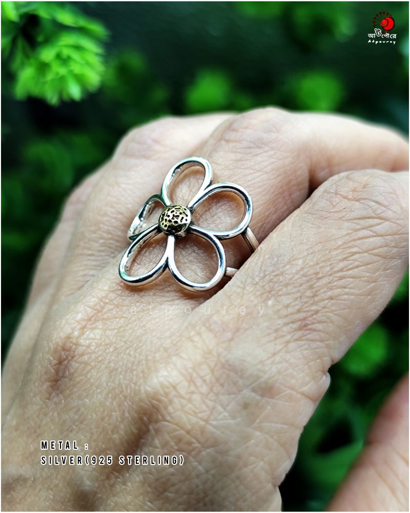 Style with Silver Rings Flower - Image 4