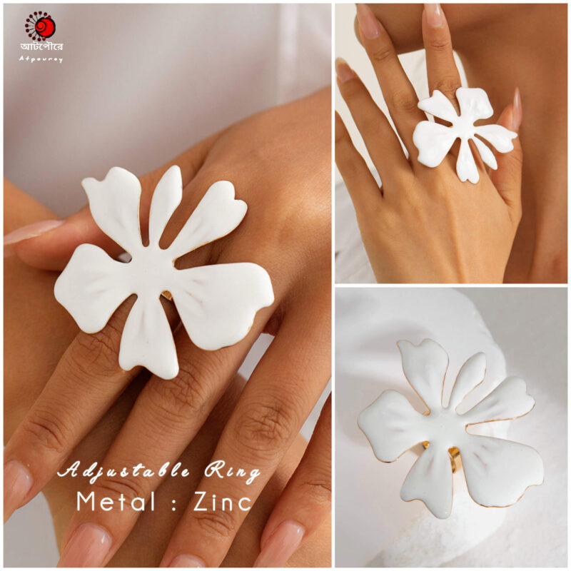 Elegant Flower Ring